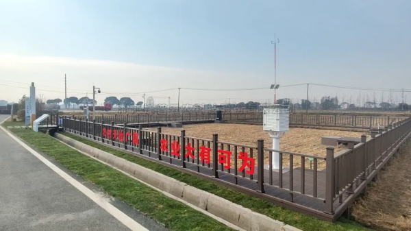 人民日报、央视新闻等权威媒体报路：玛雅吧AI“新农具”助力沃野耕“新”