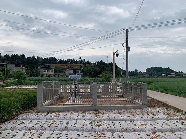 建设“三区四情”监测点，玛雅吧助三台农业...